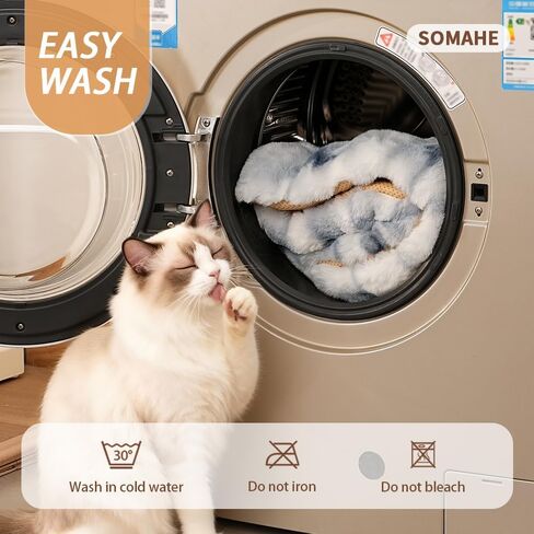 سرير للقطط من القطيفة فائقة النعومة وقابلة للغسل في الغسالة مع قاعدة مطاطية مضادة للانزلاق للقطط والكلاب الداخلية ووسادة من الفرو الصناعي لحامل الأريكة الأرضية للقطط والجراء مقاس 23 × 15 بوصة متوسط ​​الجمل in Kuwait