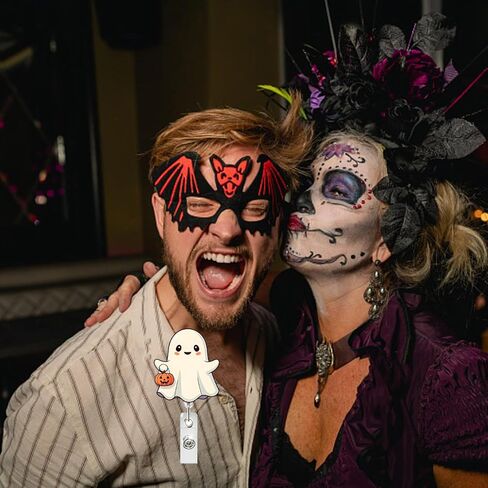 Cute Ghost Badge Reel Acrylic Retractable Halloween Badge Clip with 360° Rotating ID Card Holder Ghost Holding Pumpkin Badge Reel Designs Halloween Spooky ID Badge Holder for Nurses, Doctors in Kuwait