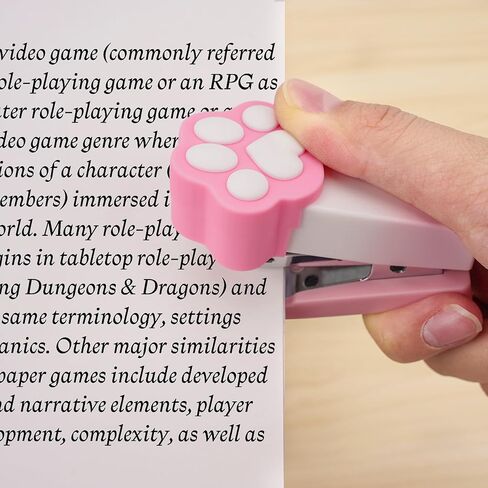 Cat Claw Design Mini Stapler ، Stapler Burple Lradient سطح المكتب مع Staples ، 2-15 صفائح ، دباسة صغيرة لطيفة للمكتب ، هدية للطالب أو الاستخدام المكتبي (الأرجواني) in Kuwait