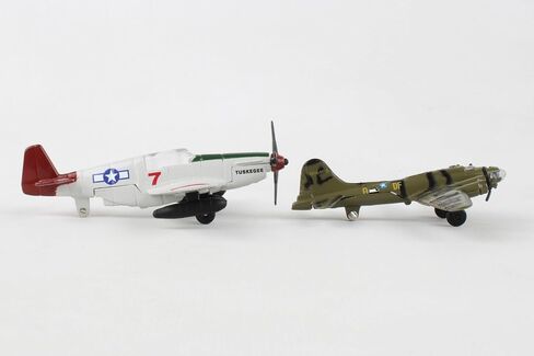 Daron Boeing WWII Playset in Saudi Arabia