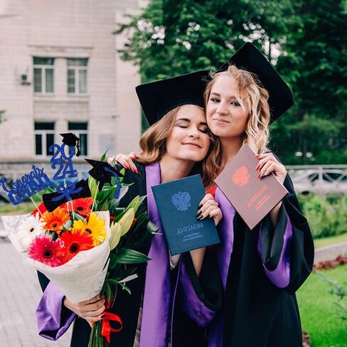 YUJUN 24 قطعة 2024 قطعة مركزية لحفلات التخرج باللون الأزرق لعصي الطاولات، 2024 Congrats Grad Table Toppers لتزيين طاولة حفلات التخرج لعام 2024 (أزرق) in Kuwait