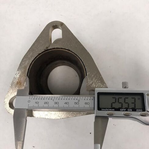 محول شفة 2.5 بوصة إلى 2 بوصة 3 مسامير، ارتفاع 2 بوصة، عرض مركز الترباس 1: 3.2 بوصة، عرض مركز الترباس 2: 2.7 بوصة، مصنوع من الفولاذ الطري in Kuwait