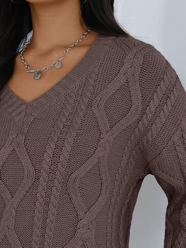 سترات متماسكة من الكابلات الكابلات العصرية ذات الحجم الكلي للنساء 2025 مراوغة مركبة مريكس فولز ضد الرقبة اللطيفة الشتاء ملابس شتوية in Kuwait