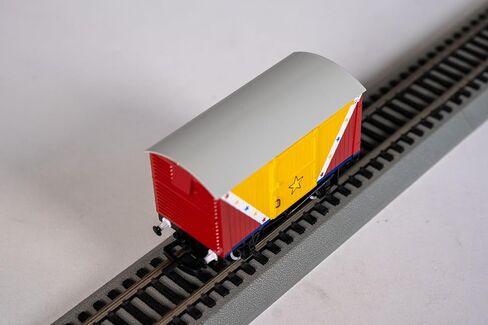 قطارات باخمان - شاحنة Thomas & Friends™ 12 طن - FUNFAIR RED - مقياس HO in Kuwait