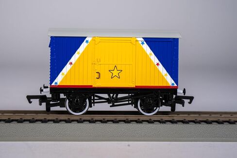 Bachmann Trains - Thomas & Friends™ 12 TON Van - FUNFAIR Blue - HO Scale in Saudi Arabia