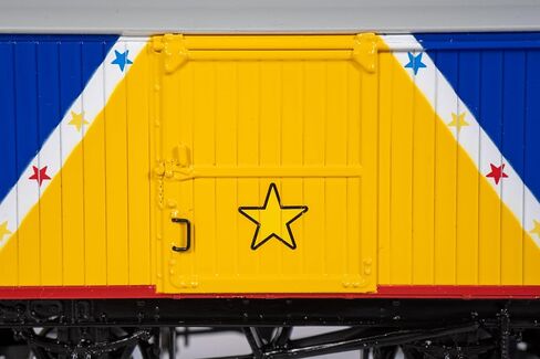 Bachmann Trains - Thomas & Friends™ 12 TON Van - FUNFAIR Blue - HO Scale in Saudi Arabia