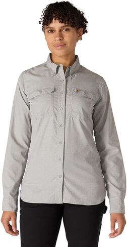 قميص Carhartt النسائي ذو المقاس المريح وخفيف الوزن بأكمام طويلة in Saudi Arabia