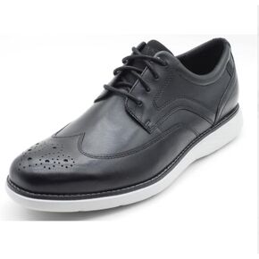Rockport Men's Garett Wingtip Oxford in Saudi Arabia