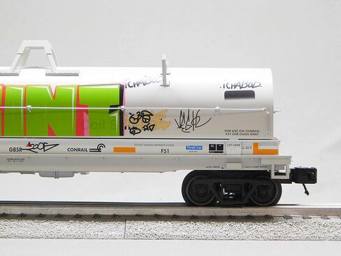 ليونيل NYC Graffiti Coil CAR #623684 جندول مع قياس تحميل الملف 2226530 in Saudi Arabia