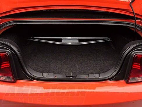 دعامة برج الصدمات الخلفية باللون الأسود - نظام التعليق يناسب فورد موستانج 2005-2014 in Kuwait