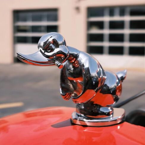 Chrome-Plated Angry Duck Hood Ornament – Shiny Convoy Duck Car Accessory for Trucks, Motorcycles & Cars – Cool Metal Duck Dashboard Decoration (Silver) in Saudi Arabia
