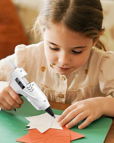 مسدس غراء ساخن مع 30 عصا، مجموعة مسدس غراء ساخن صغير سريع التسخين 20 وات ومجموعة عصي للحرف المدرسية والفنون المنزلية والإصلاحات المنزلية السريعة، أبيض in Kuwait