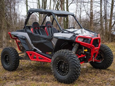 SuperATV مقاوم للخدش قابل للطي/الطي لأسفل 2 في 1 للزجاج الأمامي لـ Polaris RZR 900، S 900، 4 900، مصنوع من البولي كربونات بسمك 1/4 بوصة أقوى 250 مرة من الزجاج، مطلي بالصلب، صنع في الولايات المتحدة الأمريكية in Saudi Arabia