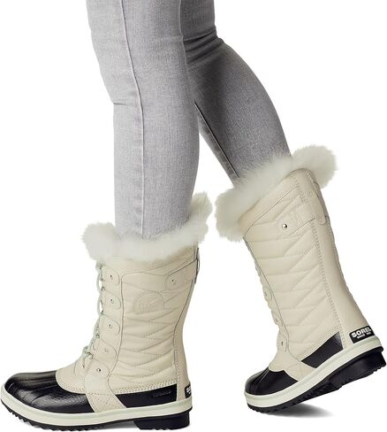 SOREL - Women's Tofino II Waterproof Insulated Winter Boot with Faux Fur Cuff in Kuwait
