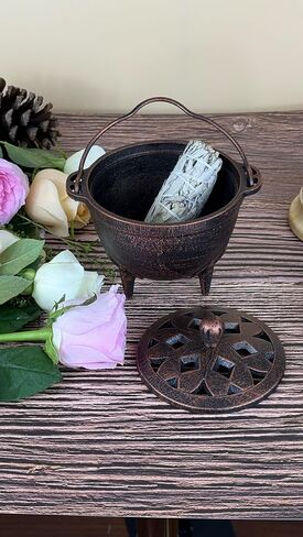 مرجل من الحديد الزهر مع غطاء مبخرة ساحرة مقاس 4.9 بوصة مثالية لحامل البخور وحامل المريمية وحامل حرق طقوس المذبح (أسود) in Kuwait