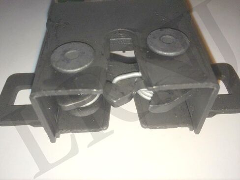 LAND ROVER LR3 / DISCOVERY 3 2005-2009 HOOD ALARM ANTI-THEFT SWITCH LR065340 in Saudi Arabia