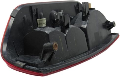 Tail light Brake Lamp 26550-EA825 26550EA825 For Nissan Frontier Pickup Truck 2005-2014 in Saudi Arabia