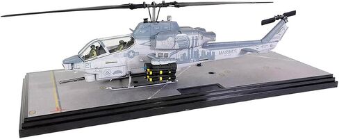 مروحية هجومية بيل AH-1W ويسكي كوبرا (فوهة عادم NTS) مشاة البحرية الأمريكية، سرب 167، 11/9 تحية، كامب باستيون، أفغانستان ديسمبر 2012 1/48 نموذج Diecast للقوات الشجاعة FOV-820004A-2 in Saudi Arabia