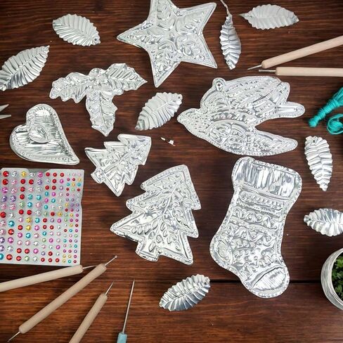 رقائق معدنية منقوشة، 15 حزمة من أوراق رقائق معدنية منقوشة، سمك 0.07 مم من ورق قصدير فني منقوش ذهبي/فضي لعيد الميلاد للنقش والختم والرسم وسجل القصاصات والحرف اليدوية (مجموعة ذهبية) in Kuwait