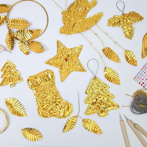 رقائق معدنية منقوشة، 15 حزمة من أوراق رقائق معدنية منقوشة، سمك 0.07 مم من ورق قصدير فني منقوش ذهبي/فضي لعيد الميلاد للنقش والختم والرسم وسجل القصاصات والحرف اليدوية (مجموعة ذهبية) in Kuwait