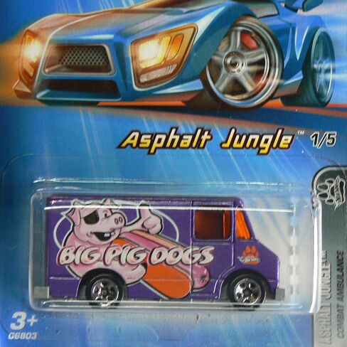 Hot Wheels Asphalt Jungle #081 Combat Ambulance in Saudi Arabia