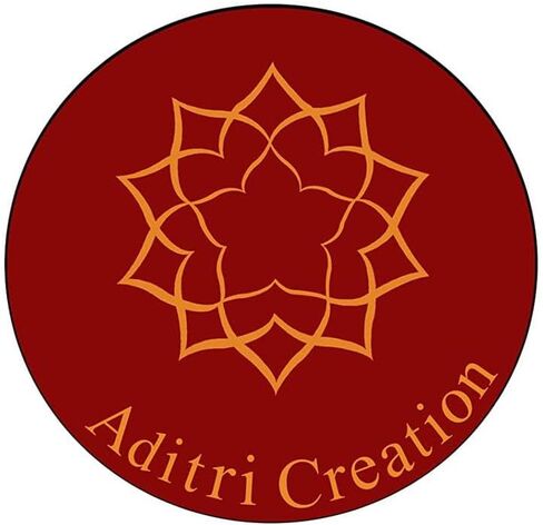 مجموعة دائرية مكونة من 4 قطع من قماش بوجا المخملي، قطعة قماش مزخرفة من آسان مع أعمال تسلسلية لمهرجان بوجا التقليدي الهندي متعدد الأغراض، عنصر ومقال (الحجم: - 8 بوصة × 8 بوصة) in Kuwait