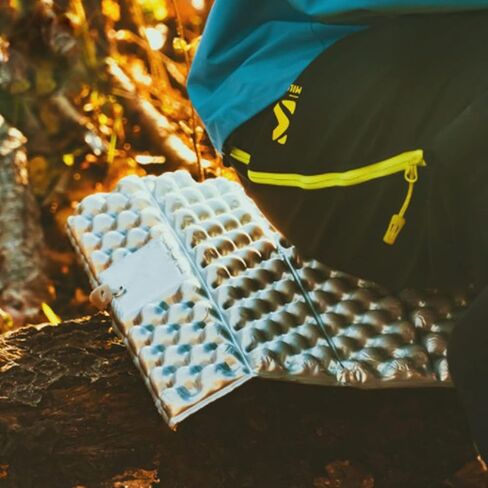 وسادة جلوس إسفنجية محمولة قطعة واحدة من YUSOVE، وسادة جلوس إسفنجية للأنشطة الخارجية، سجادة جلوس الأكورديون، قابلة للطي للركوع ووسادة مقعد لتوفير الراحة للمشي لمسافات طويلة وحقائب الظهر وتسلق الجبال والرحلات in Kuwait