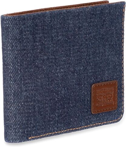 محفظة Levi's Ornament Passcase للرجال مع مقسم الفاتورة، بني، مقاس واحد in Saudi Arabia