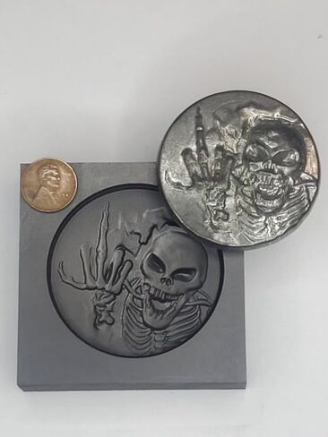 Middle Finger Skull 3D Graphite Mold in Saudi Arabia
