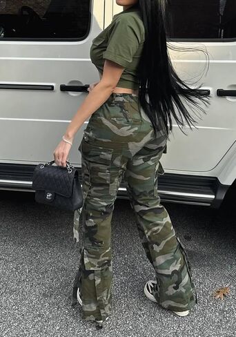 Vakkest High Waisted Cargo Jeans for Women Wide Leg Casual Baggy Trendy Denim Pants with Multi Pockets in Saudi Arabia