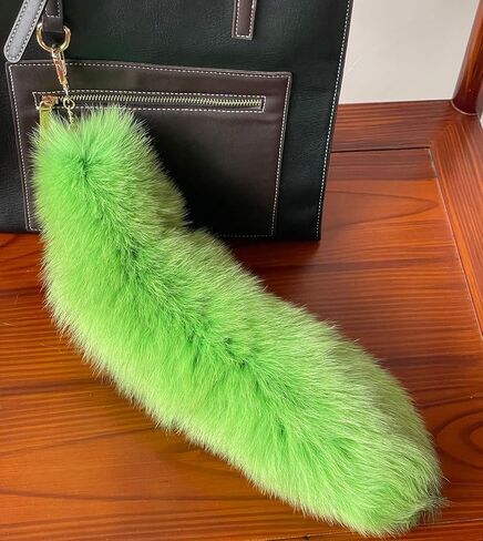 Faux Fur Fox Tail KeyChain for Women Therian Costume Cosplay Handbag Fashion Charm Wolf Tail Keychain Gift for Party in Kuwait