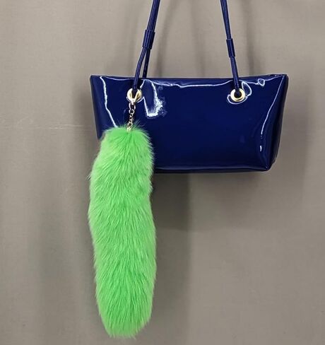 Faux Fur Fox Tail KeyChain for Women Therian Costume Cosplay Handbag Fashion Charm Wolf Tail Keychain Gift for Party in Kuwait