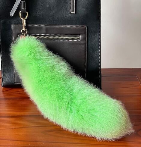 Faux Fur Fox Tail KeyChain for Women Therian Costume Cosplay Handbag Fashion Charm Wolf Tail Keychain Gift for Party in Kuwait