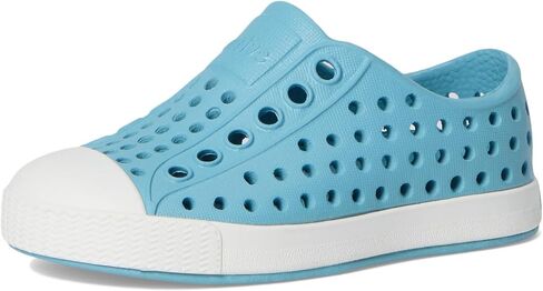 Native Shoes Kids Jefferson (طفل صغير/طفل صغير) - الجزء العلوي والبطانة من مادة EVA - ثقوب للتحكم في درجة الحرارة أخضر روكي/أبيض صدفي 10 طفل صغير M in Saudi Arabia