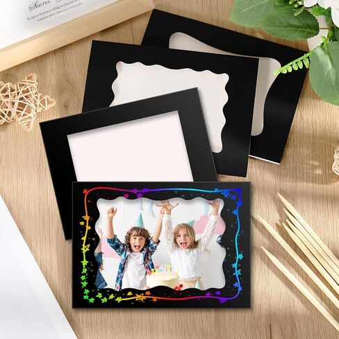 Motipuns 24 قطعة إطار الصورة الصفر الحرفية مجموعات للأطفال DIY عيد الميلاد ورقة خدش إطار الصورة مع قلم خشبي العودة إلى المدرسة 4 × 6 الأطفال صور الفصول الدراسية أنشطة عيد الميلاد ديكور in Kuwait