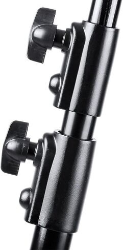 Neewer Photography Light Stand, 3-6.6ft/92-200cm Adjustable Sturdy Tripod Stand for Reflectors, Softboxes, Lights, Umbrellas, Load Capacity: 17.6lb/8kg in Kuwait