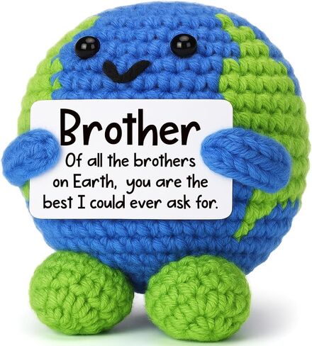 YEUYUQIU Gifts for Brother from Sister Brother, Best Brother on Earth Handmade Crochet Decor, Sentimental Friendship Presents for Bestie Him, Funny Birthday Christmas Friendship Gift, Room Decor in Saudi Arabia