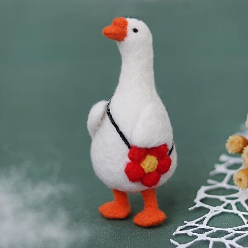 Cute Penguin Needle Felting Kit, DIY Crafts for Adults Women, Hobby Kit with Felting Supplies, Needles, Wool and Tools for Beginners, Adult Craft in Saudi Arabia
