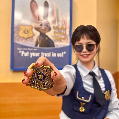 Metal Police Cosplay Badge Pin Brooch, Cowboy Sheriff Deputy Cop Badges for Role Play Props Party Decor Gift for Cosplayers in Saudi Arabia