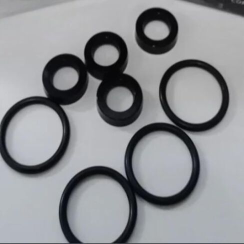 Oil Chain Adjust Cylinder Seal Kit, Compatible with Hyundai 220-9S Excavator Track Adjuster Cylinder, R220-9S R220LC-9S Replacement Part in Saudi Arabia