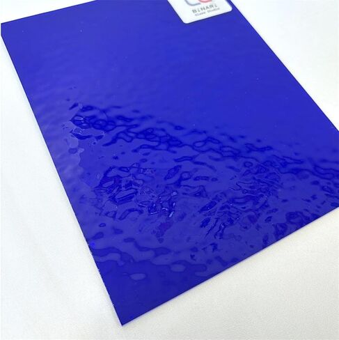 لوح زجاج ملون من Wissmach: غطاء إنجليزي أزرق كوبالت (8 × 12 بوصة - 1 ورقة) | برعاية BiNARI Glass Studio in Kuwait