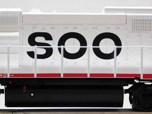 SOO Legacy SD40-2#6615 in Saudi Arabia