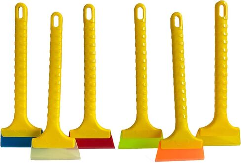 Long-handled squeegee wiper ice scraper for cleaning car windows with rubber blade and non-slip rubber window scraper for car in Saudi Arabia