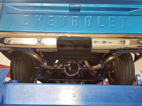 Flowmaster 17654 American Thunder Crossmember-Back Exhaust Kit 2.5 Inch Aluminized Steel Compatible with 1967-1972 Chevy GMC C10 C15 1/2 Ton Truck with V8 engine in Saudi Arabia