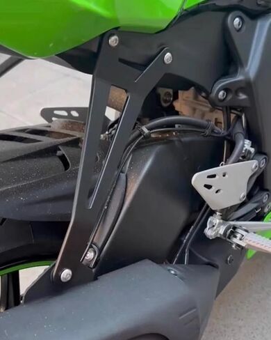 Motorcycle Exhaust Hanger Bracket Muffler Exhaust Holder Modification for Ninja ZX-6R ZX636 ZX6R 2024 in Saudi Arabia