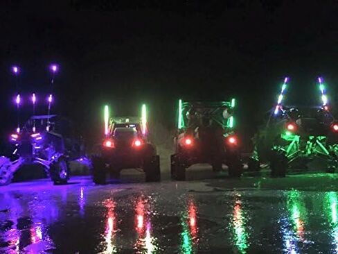 سوط FX - زوج من سوط إضاءة LED مكدس/مطاردة RGB بطول 4 أقدام in Saudi Arabia