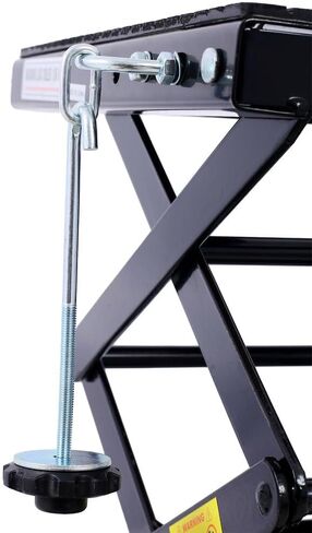 طاولة رفع هيدروليكية للدراجات النارية، رافعة مقصية بسعة 300 رطل مع سطح مطاطي عريض، دواسة تعمل بالقدم، خطافات J و4 عجلات، حامل دراجة نارية ودراجة ترابية للصيانة والتخزين (أسود) in Kuwait