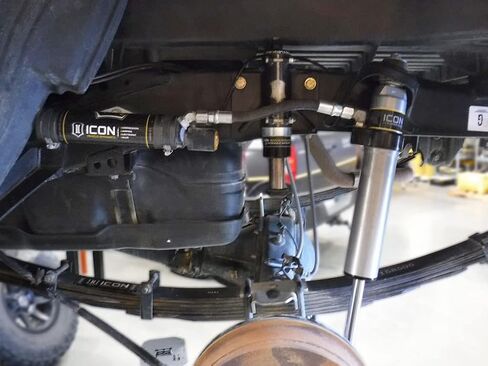 Icon Vehicle Dynamics 158505 05-Up Tacoma Multi Rate Rxt Leaf Pack مع إضافة في الورقة in Kuwait
