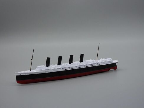 نموذج زمن الحرب RMS LUSITANIA - نسخة طبق الأصل مفصلة للغاية ودقيقة تاريخيًا ولا تحتاج إلى تجميع - بطول 1 قدم in Kuwait
