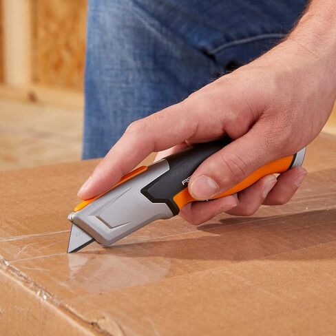 Fiskars Pro Safety Utility Knife - Auto-Retracting Blade with Lock - Heavy-Duty Box Cutter in Saudi Arabia